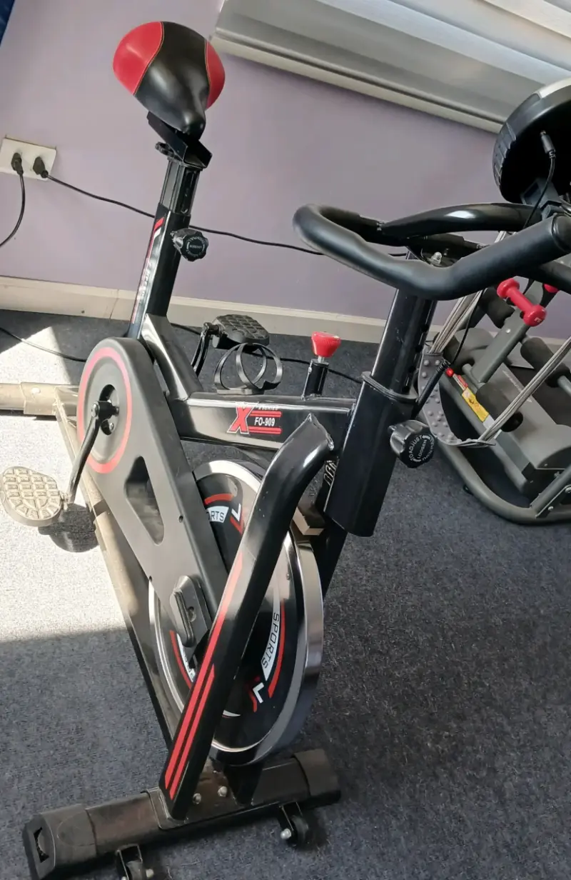 Bicicleta estática X-Bike en buen estado - 2