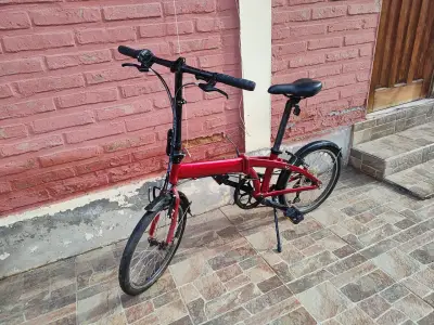 Bicicleta plegable roja Tern - miniatura 2