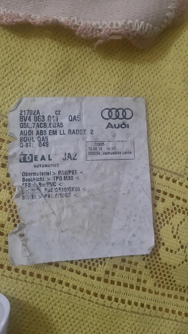 Juego de Alfombras para auto Audi A3 negras - 2