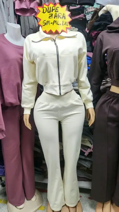 Conjunto deportivo mujer estilo Zara en varios colores - miniatura 1