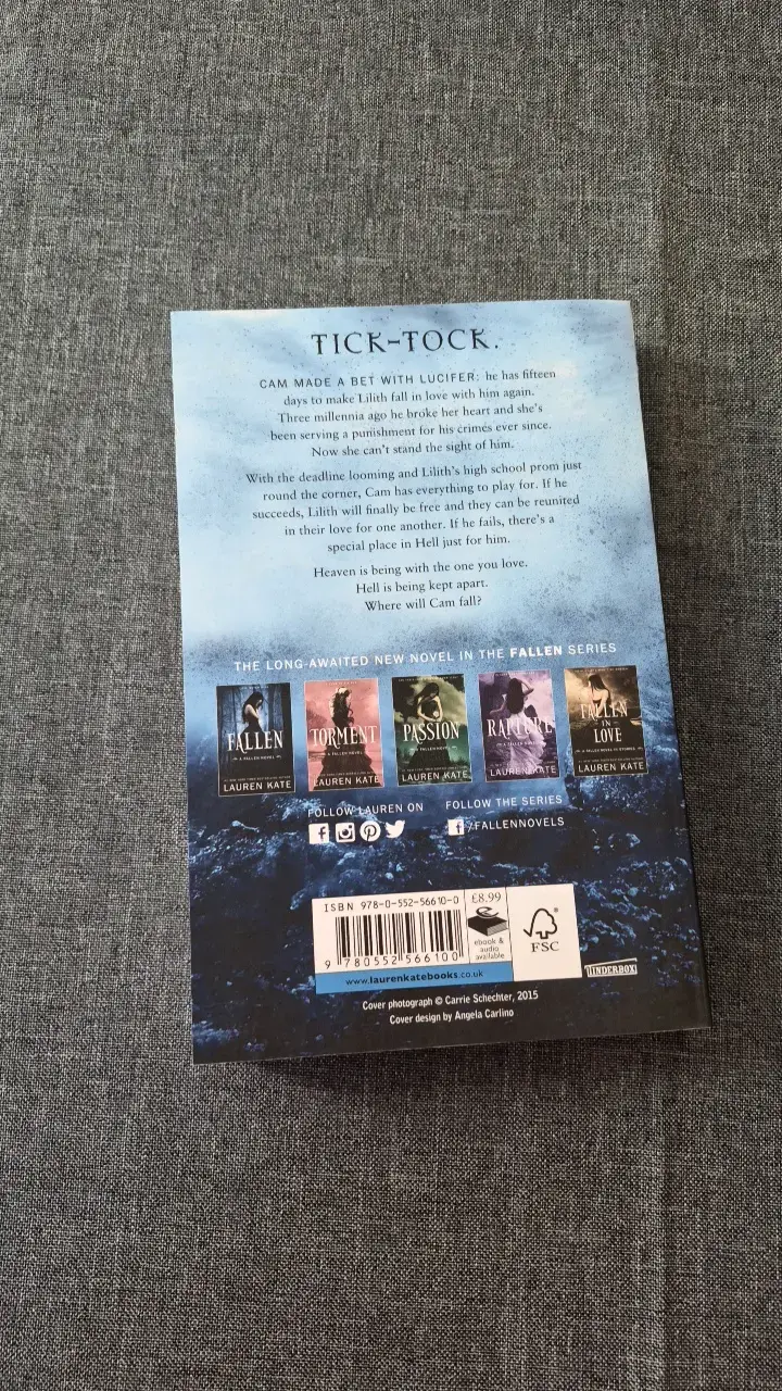 Libro Unforgiven de Lauren Kate en buen estado - 3