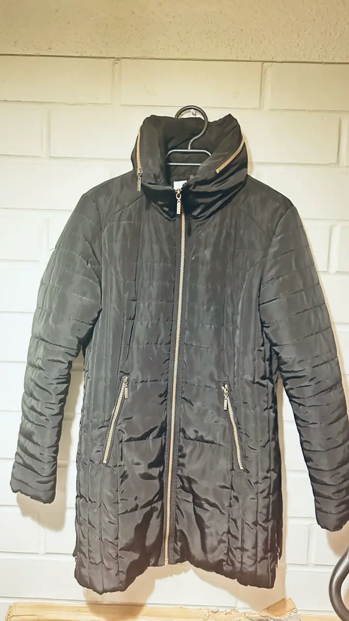 Abrigo acolchado negro para mujer Elle - 1