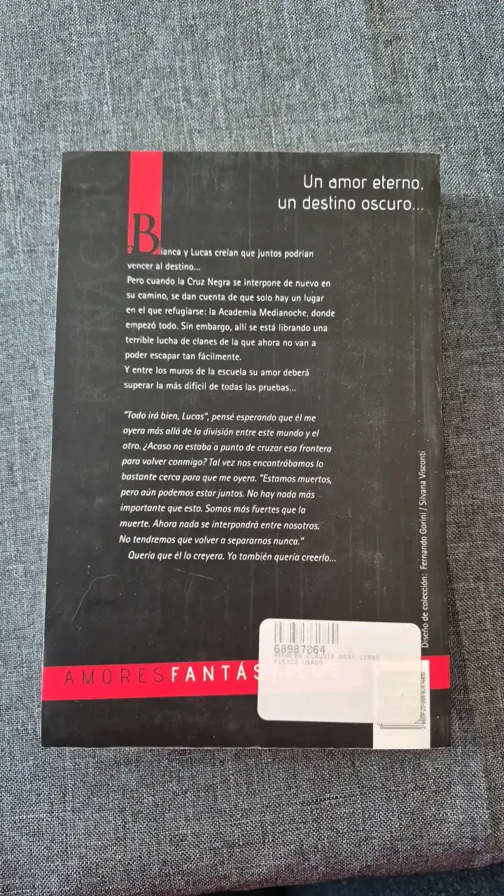 Libro Renacer de Claudia Grey en buen estado - 2