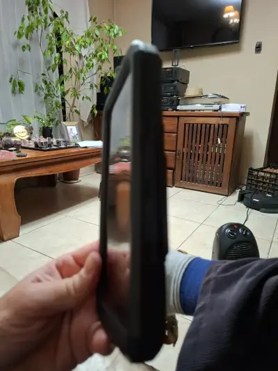 Funda protectora resistente para celular - miniatura 2