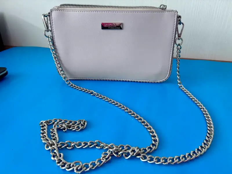 Cartera cruzada blanco invierno cadena metálica - 2