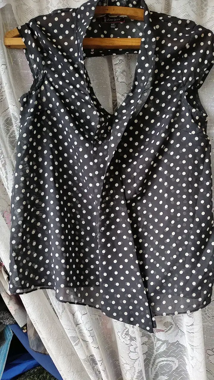 Chaqueta blazer gris. Ropa variada - 4