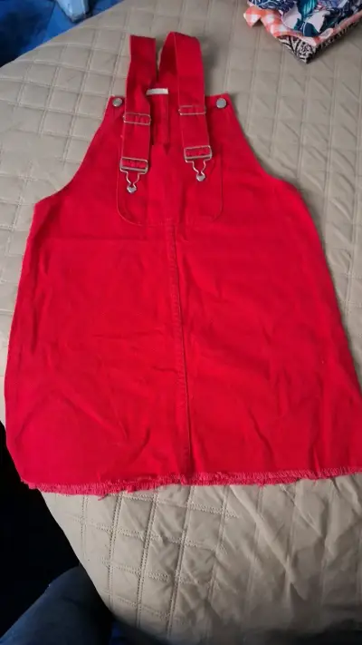 Vestido jumper rojo para mujer - miniatura 1