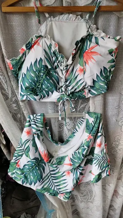 Bikini estampado xxxxl. Perfecto estado. - miniatura 1