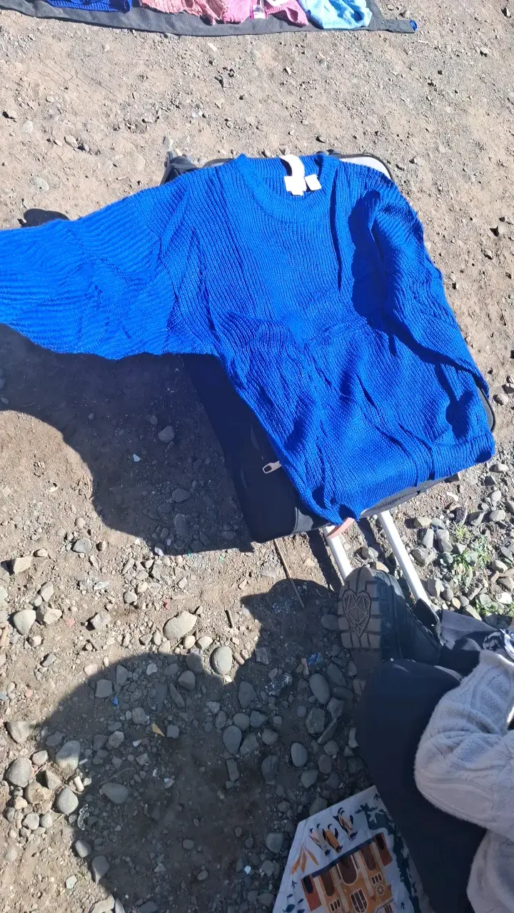 Suéter azul de punto para mujer - 1