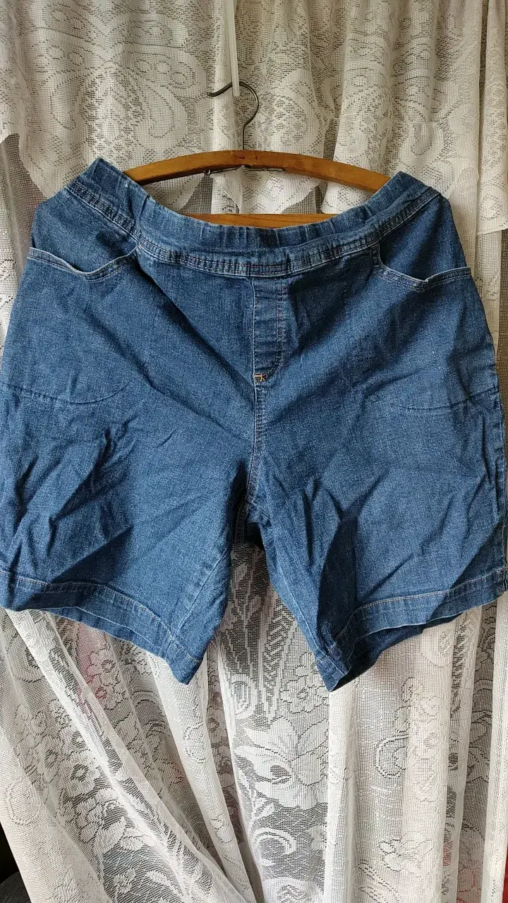Pantalones cortos, poleras y trajes de baño - 5
