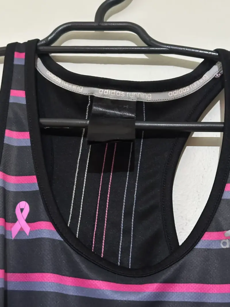 Polera deportiva Adidas rayada para mujer - 4