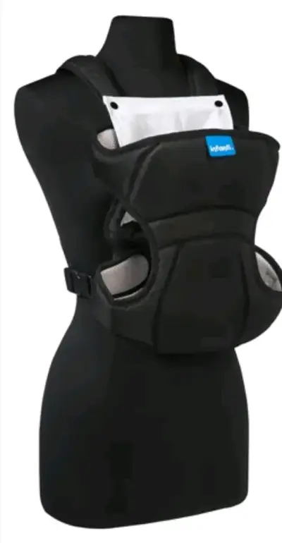 Mochila portabebé Infanti negra ergonómica - miniatura 2
