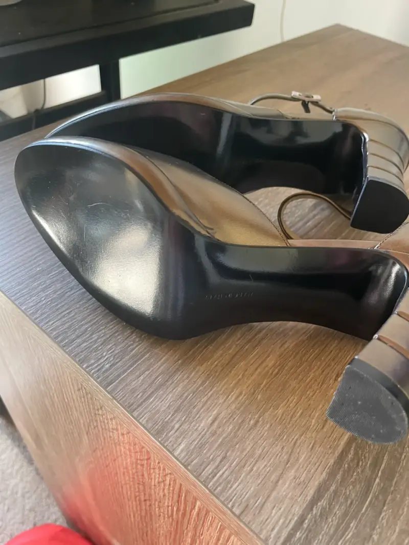 Zapatos de tacón Ferragamo color bronce - 2
