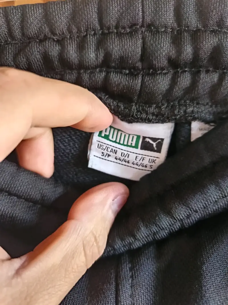 Pantalones deportivos Puma negros con franjas - 3