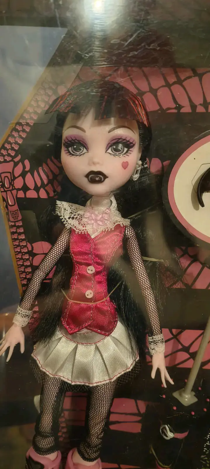 Muñeca Monster High Draculara con Accesorios - 2