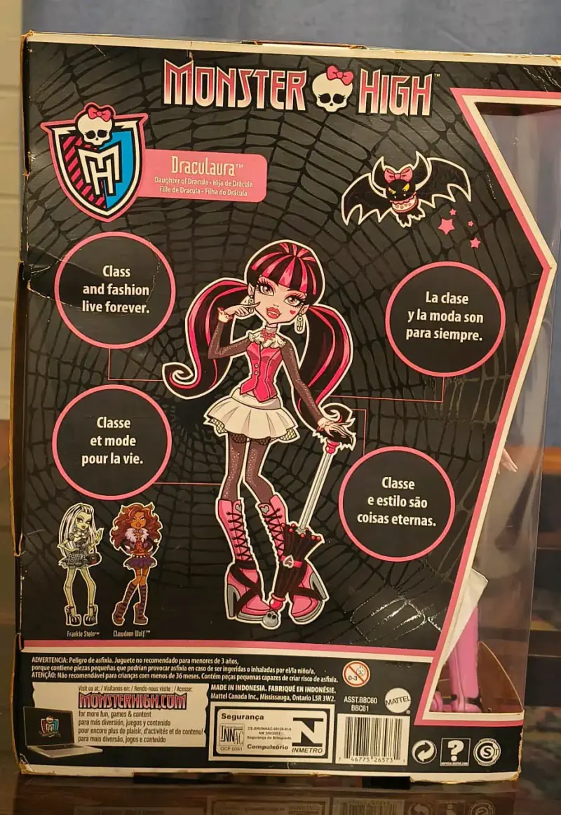 Muñeca Monster High Draculara con Accesorios - 3