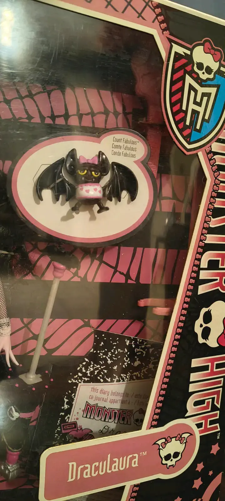 Muñeca Monster High Draculara con Accesorios - 6