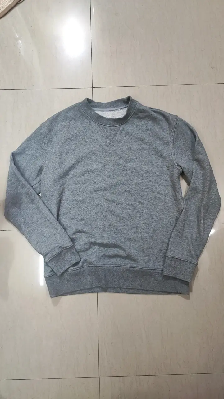 Polerón gris unisex de algodón