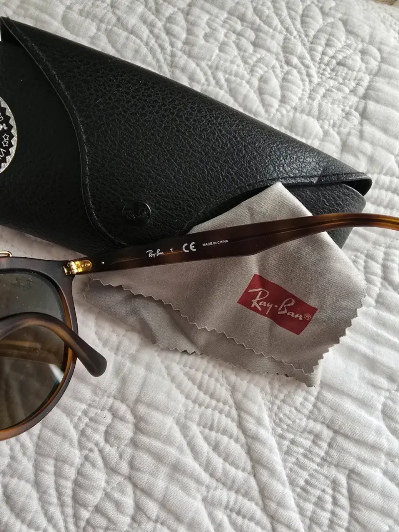 Gafas de sol Ray-Ban con estuche y paño - 2