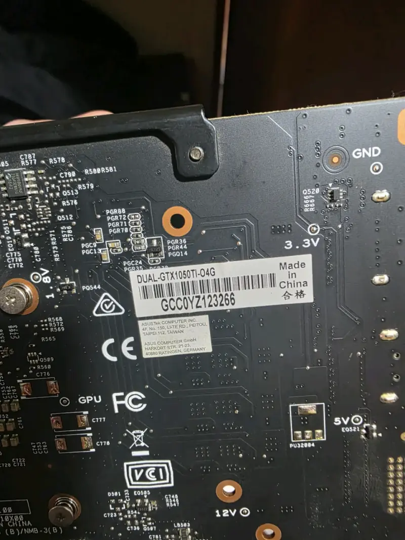 Tarjeta gráfica ASUS Dual GTX 1050 Ti 4GB - 2