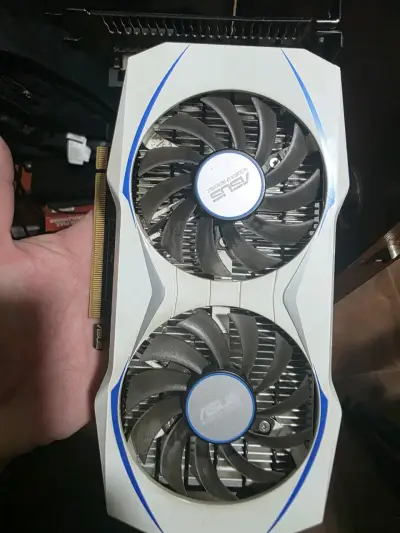 Tarjeta gráfica ASUS Dual GTX 1050 Ti 4GB - miniatura 5