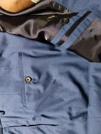 Traje azul de hombre Boss en buen estado - miniatura 3