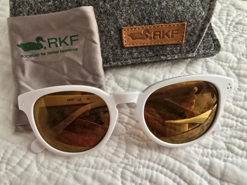 Gafas de sol blancas RKF con estuche