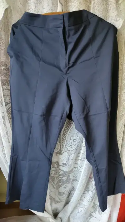 Vestidos chaquetas chalecos y pantalones - miniatura 3