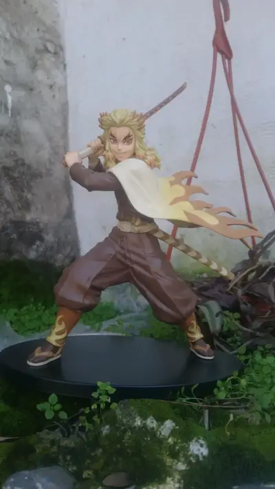 Figura Kyojuro Rengoku Demon Slayer (Original) - miniatura 1