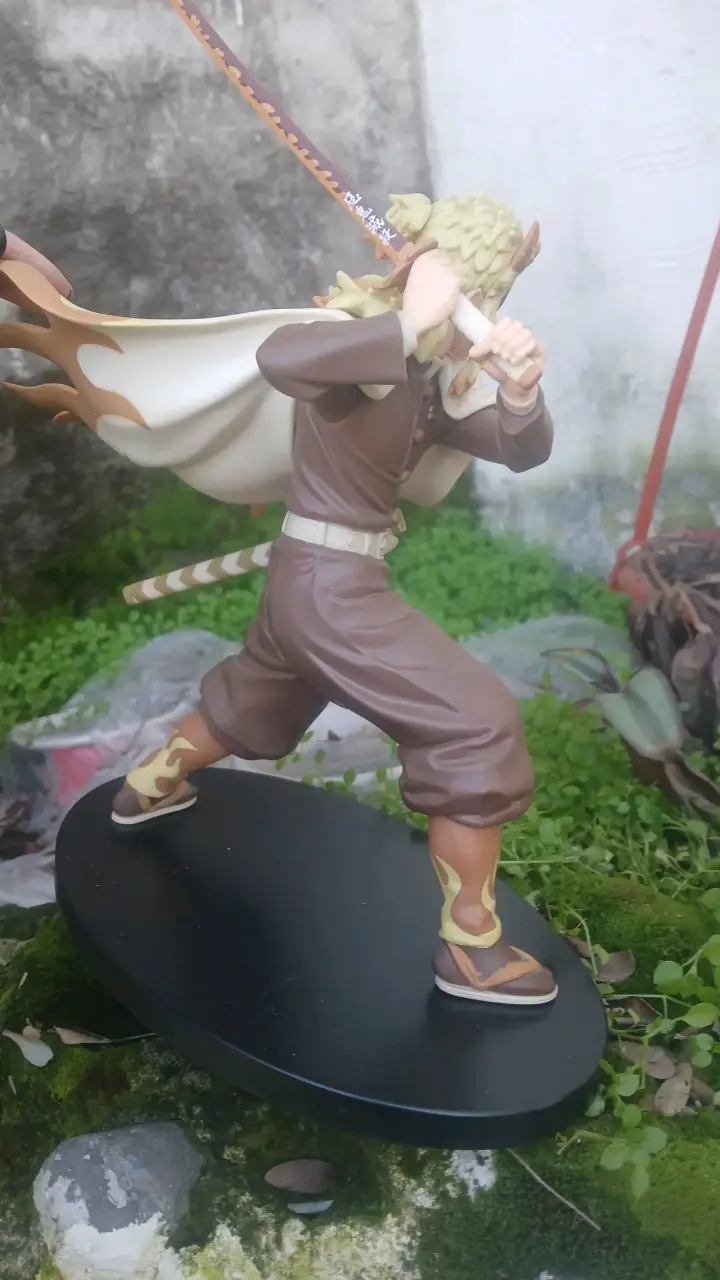 Figura Kyojuro Rengoku Demon Slayer (Original) - 3