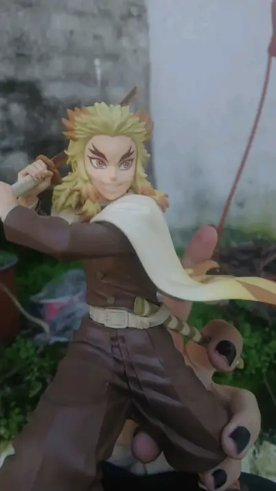 Figura Kyojuro Rengoku Demon Slayer (Original) - miniatura 4