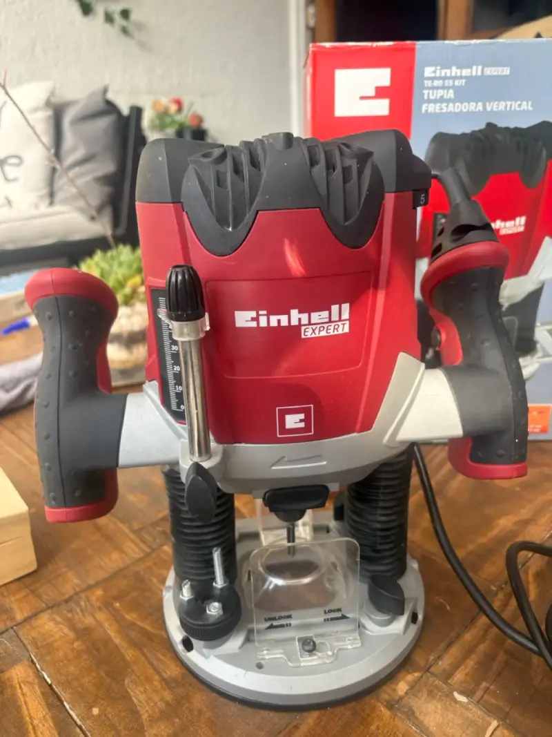 Fresadora Vertical Einhell TE-RO 55 Kit con Accesorios - 5