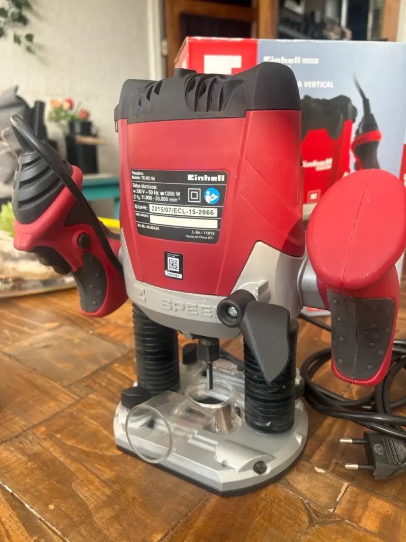 Fresadora Vertical Einhell TE-RO 55 Kit con Accesorios - 6