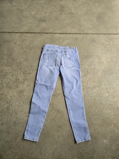 Jeans ajustados celestes Zara para mujer - miniatura 2