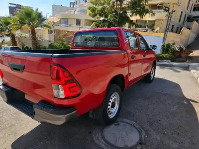 TOYOTA HILUX DX TSS 4X4 2024 MT - miniatura 1