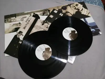 Vinilo U2 The Best Of 1990-2000 doble LP - miniatura 3