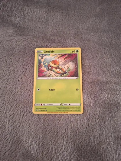 Cartas Pokémon Grubbin, Phanpy, Stufful y Ferroseed - miniatura 1