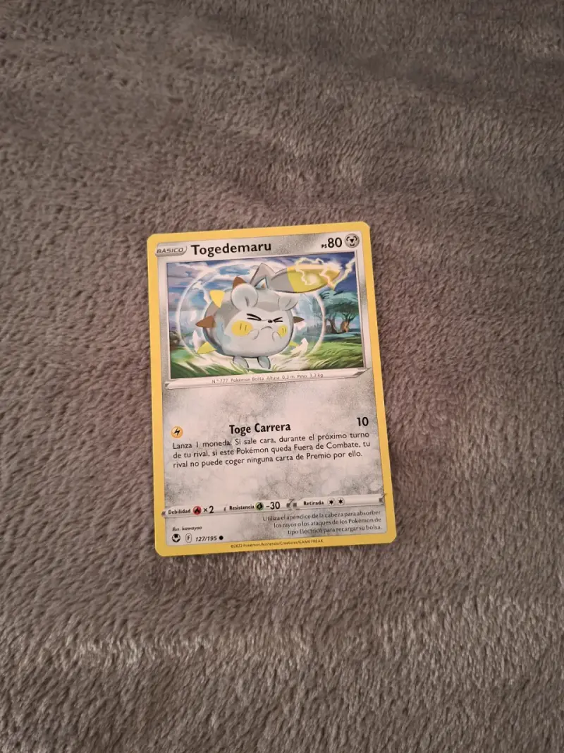 Lote de cartas Pokémon Togedemaru, Morpeko, Victini y Duskull - 1