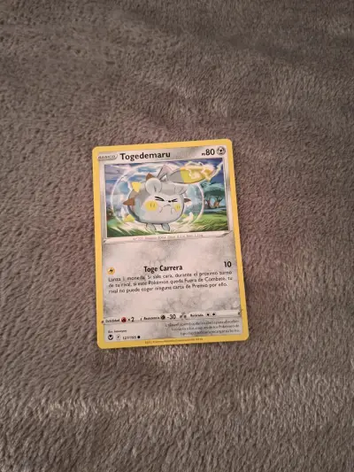 Lote de cartas Pokémon Togedemaru, Morpeko, Victini y Duskull - miniatura 1