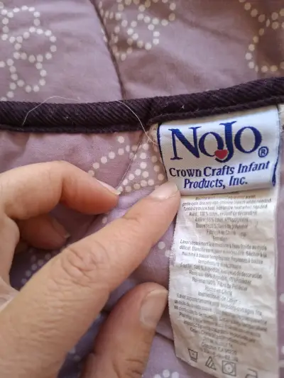 Protector de cuna NoJo floral morado - miniatura 3
