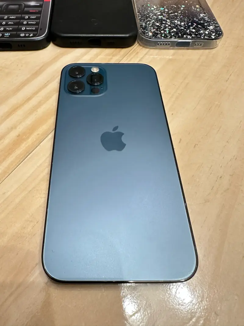 iPhone 12 Pro 512Gb 93% bateria perfecto estado - 3