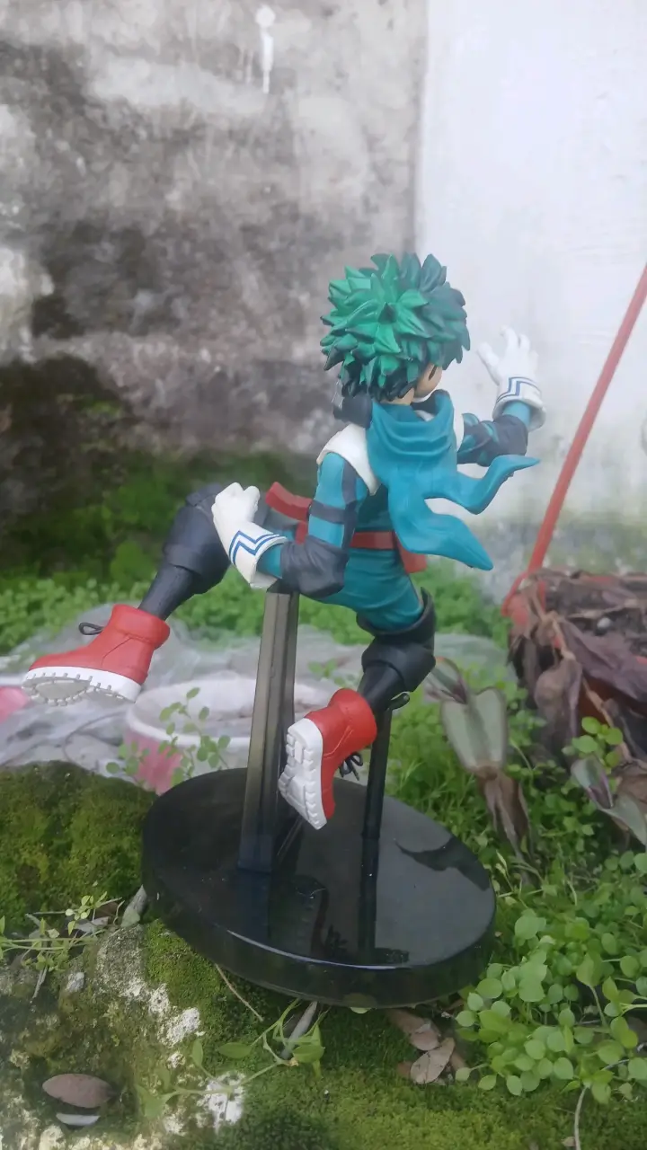 Figura Izuku Midoriya Academia (original) - 2