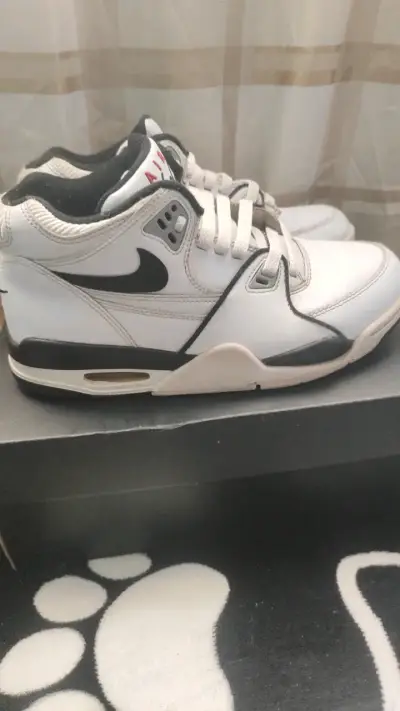 Zapatillas Nike Air Flight blancas para hombre - miniatura 2