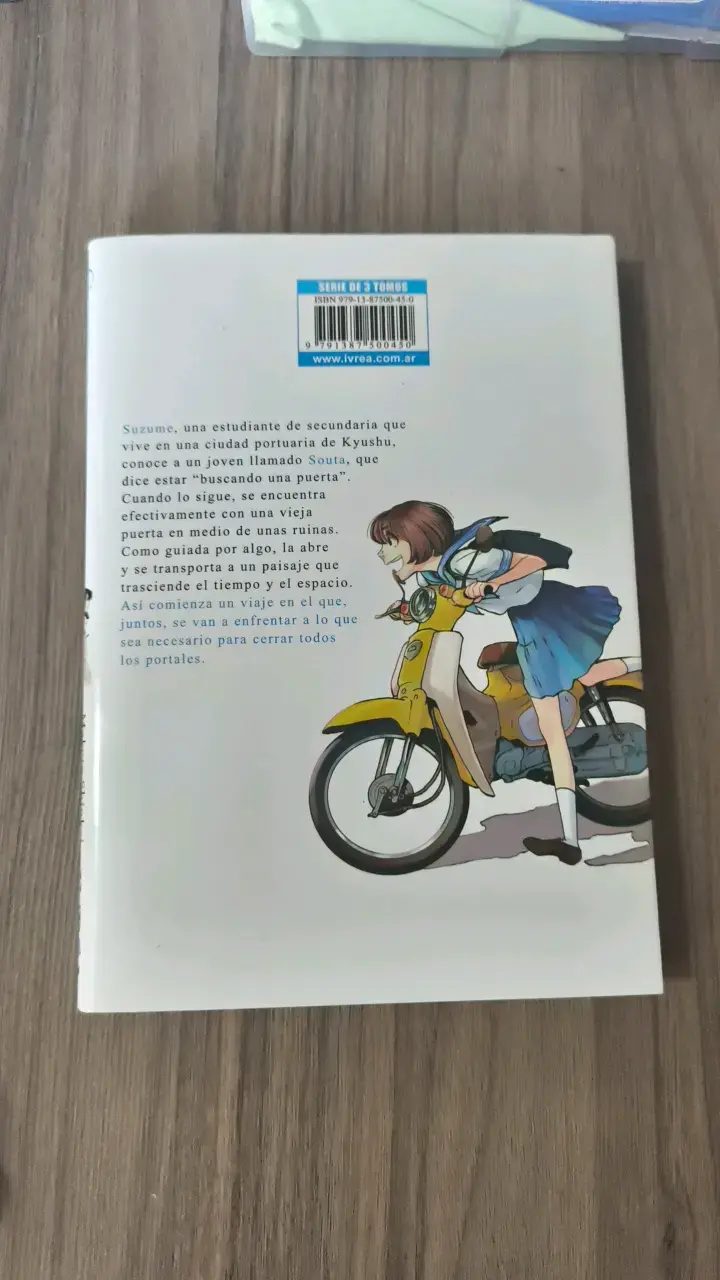 Manga Suzume Volumen 1 de Makoto Shinkai - 2