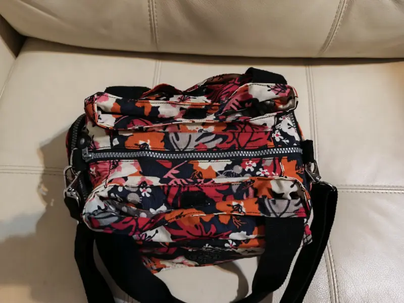 Bolso Kipling estampado floral multicolor - 4
