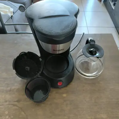 Cafetera Thomas de filtro con jarra de vidrio - miniatura 2