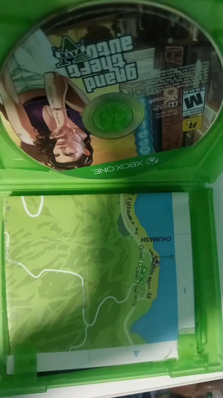 Juego Grand Theft Auto V para Xbox One - 4