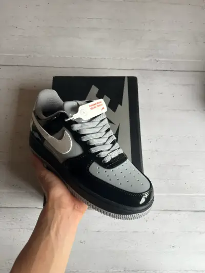 Zapatillas Nike Air Force 1 negras y grises - miniatura 6