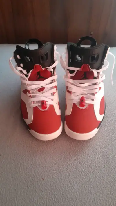 Zapatillas Nike Air Jordan Retro Rojas - miniatura 4