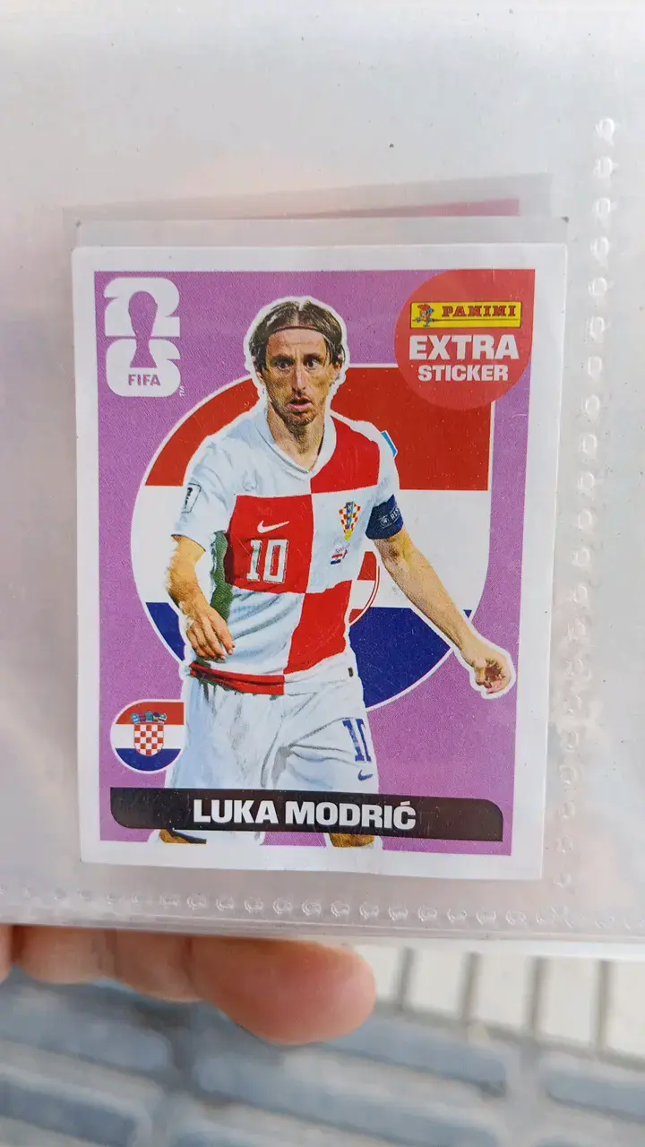 Set de láminas Panini FIFA 2022 de jugadores famosos - 3